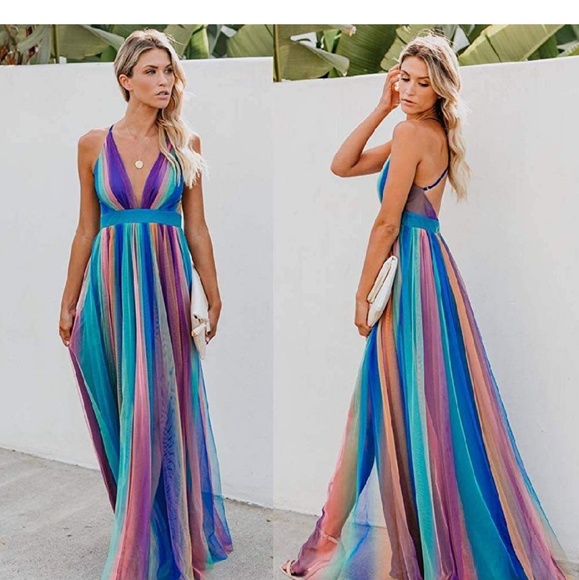 Dresses & Skirts - Colorful Maxi Dress
